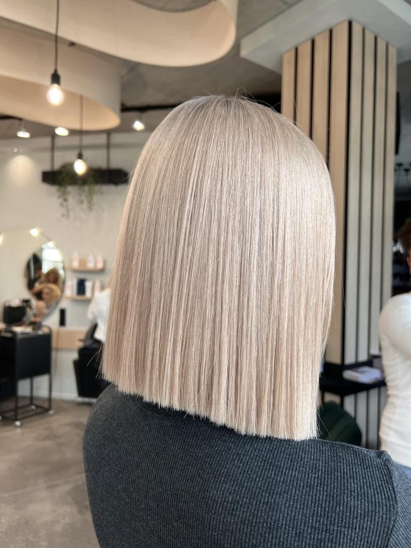 Dobór odcienia blondu