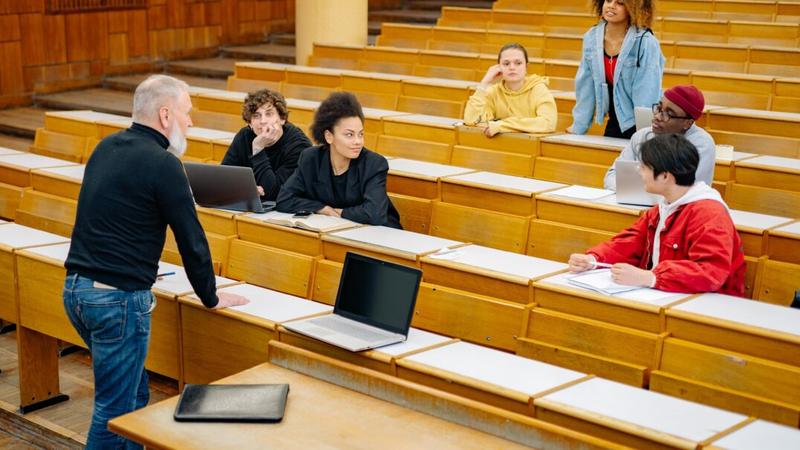 Czas trwania semestru na studiach