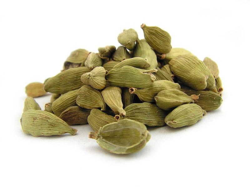 Korzyści zdrowotne kardamonu