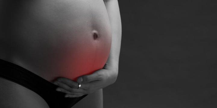 Niepokojące objawy w ciąży kiedy do lekarza