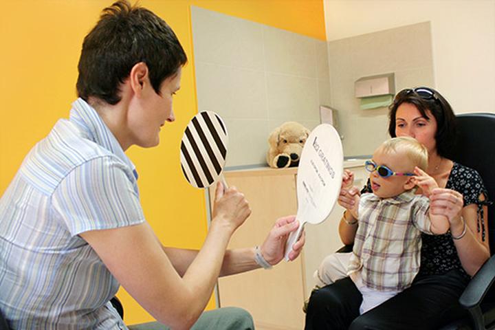 Objawy problemów ze wzrokiem u dzieci