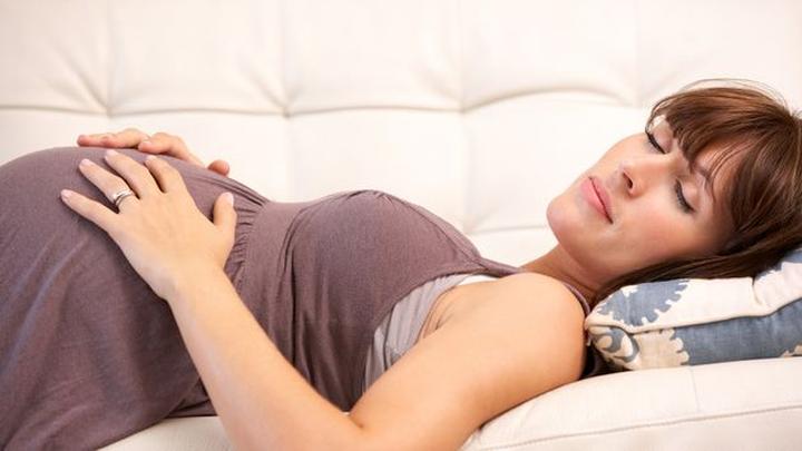 Wpływ hormonów na sen