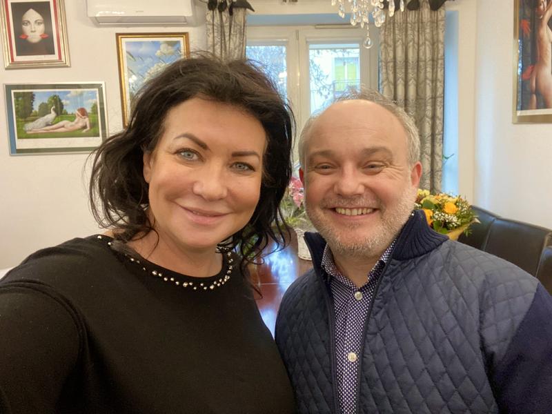 Związek ze znanym mężem