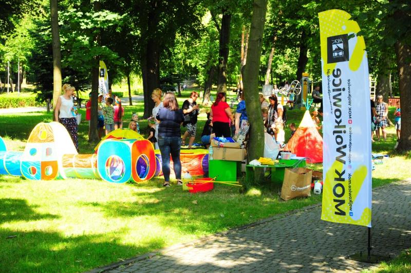 Kreatywne malowanie w plenerze